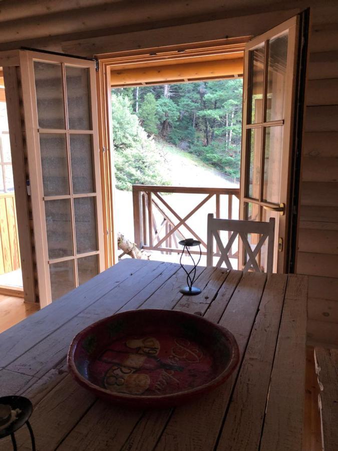 カラブリタ Shelterヴィラ エクステリア 写真
