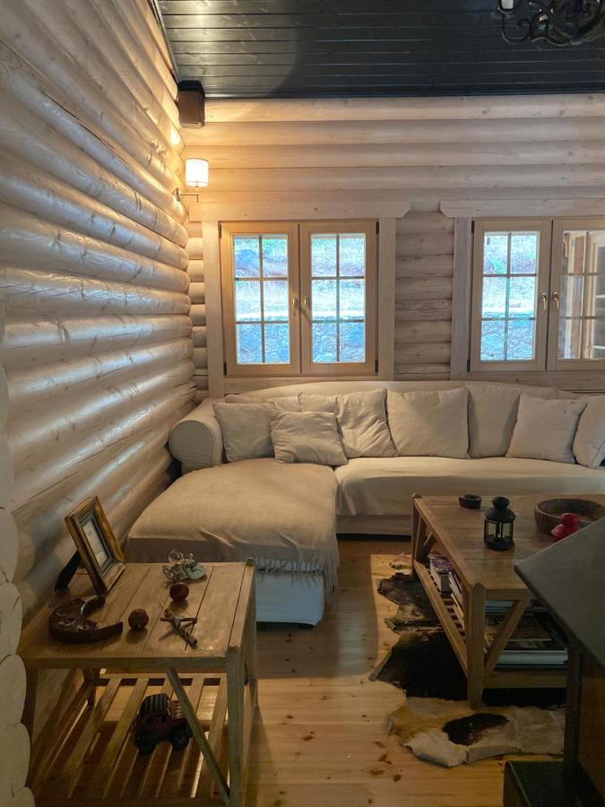 カラブリタ Shelterヴィラ エクステリア 写真